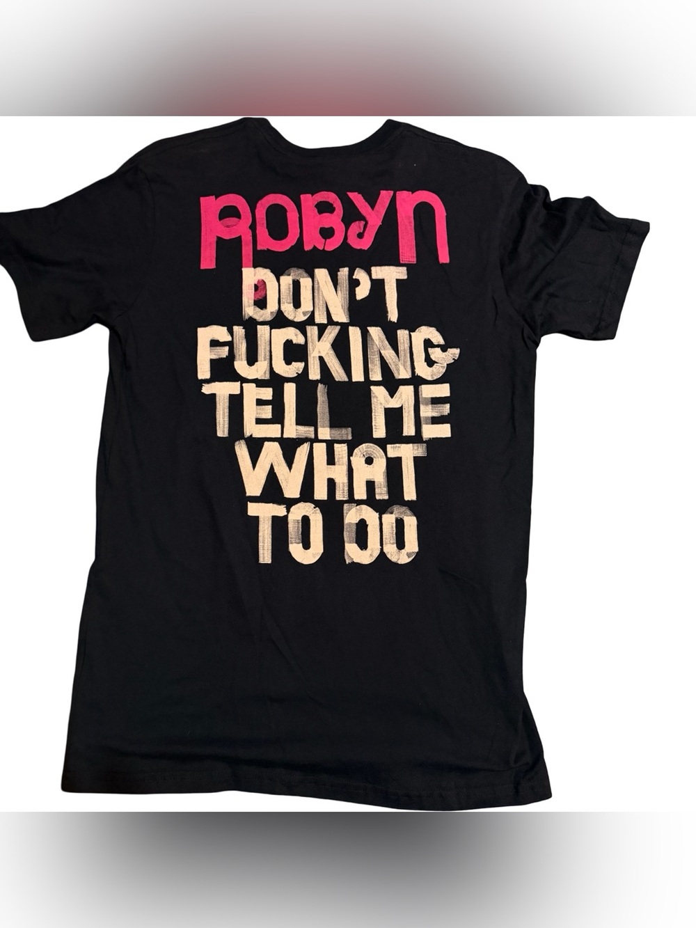 Robyn Graphic T-Shirt Unisex Size S Black Double-Sided Distressed Print